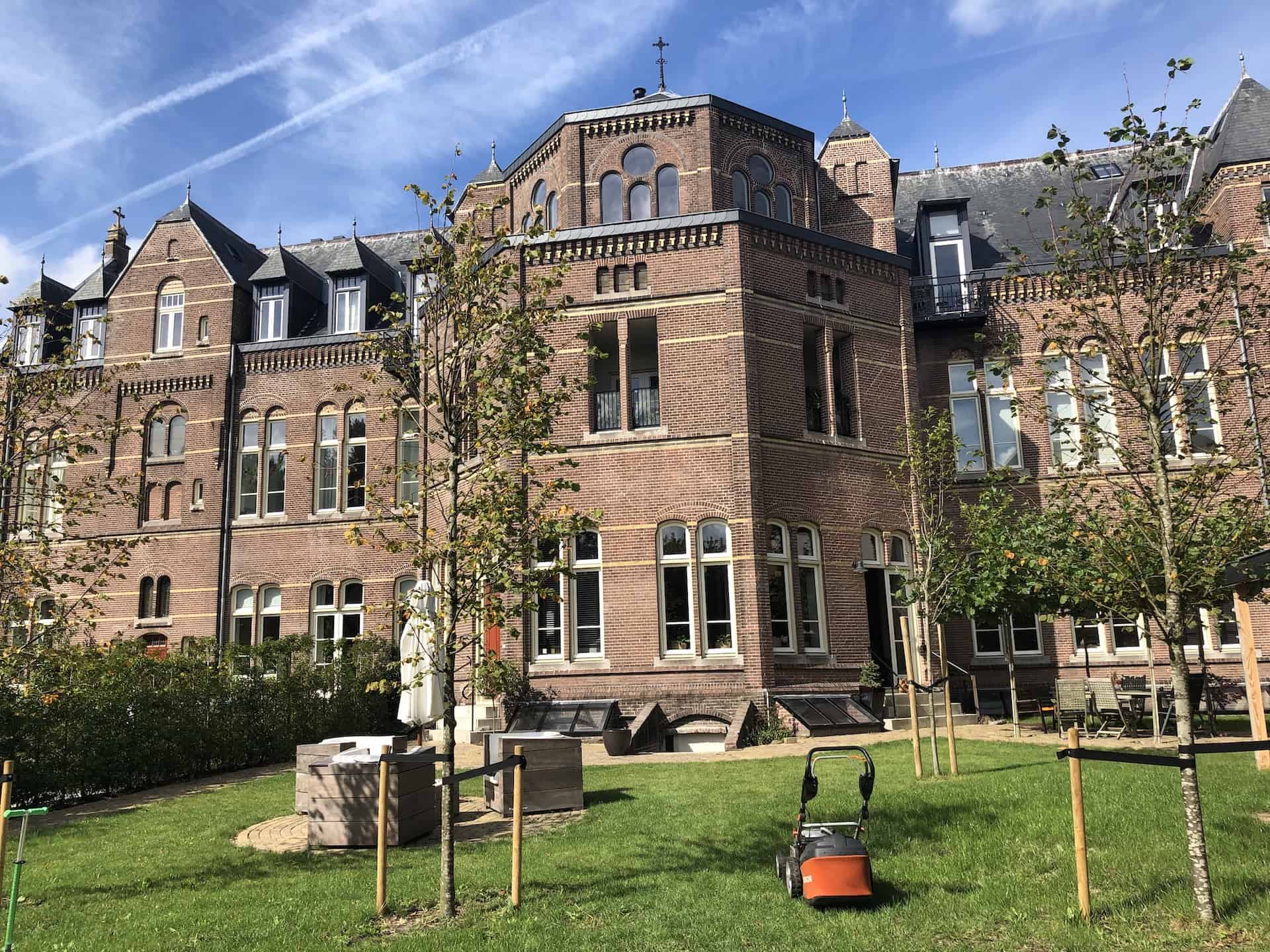 https://hartvoorbloemendaal.nl/de-woonvisie-welke-woningen-gaan-we-bouwen-en-voor-wie-de-toekomst-van-bloemendaal/Bennebroek_lucia klooster